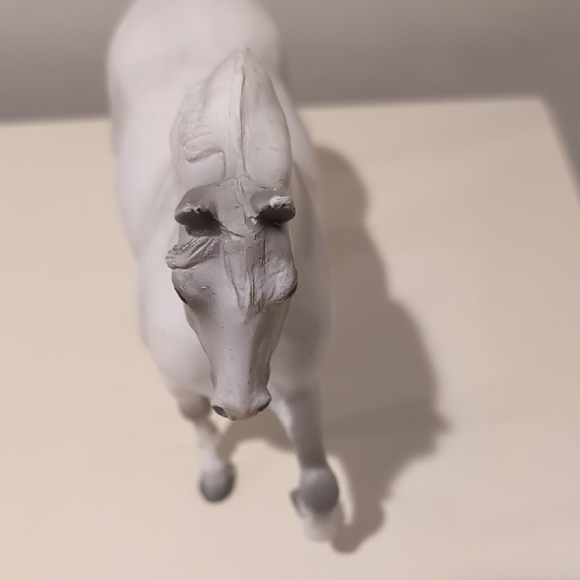 Breyer No. 475 Pluto the Lipizzanzer - Picture 5 of 13